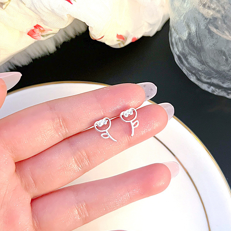 2025 新しいイヤリングデザインニッチハイエンド日常多用途ファッションイヤリング卸売 925 シルバーイヤリング女性のための|undefined