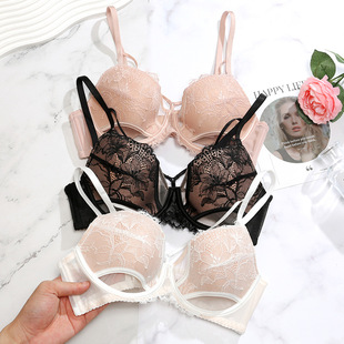 ���Q͸�����ŮС�ؾ۔n�W�����غ�ɫ�Ը��ٽz��������bra���l