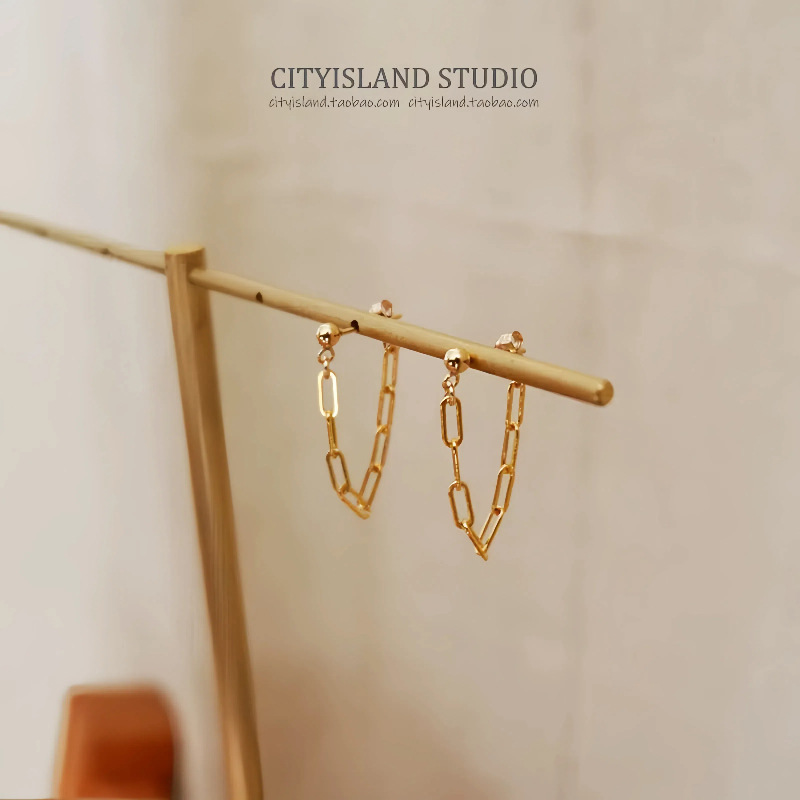 S925 plata esterlina chapada en oro 14k cadena cuadrada bordilla pernos de orejas de nicho de diseño femenino estilo versátil pernos de orejas image 1