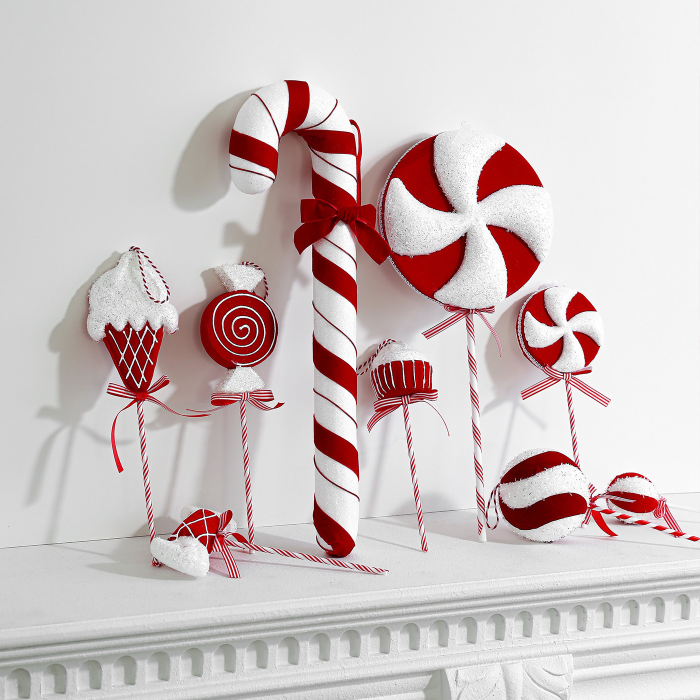 Nuevos adornos de Navidad rojos y blancos dulces bolas de Navidad árbol de Navidad colgante decoración de la escena de props