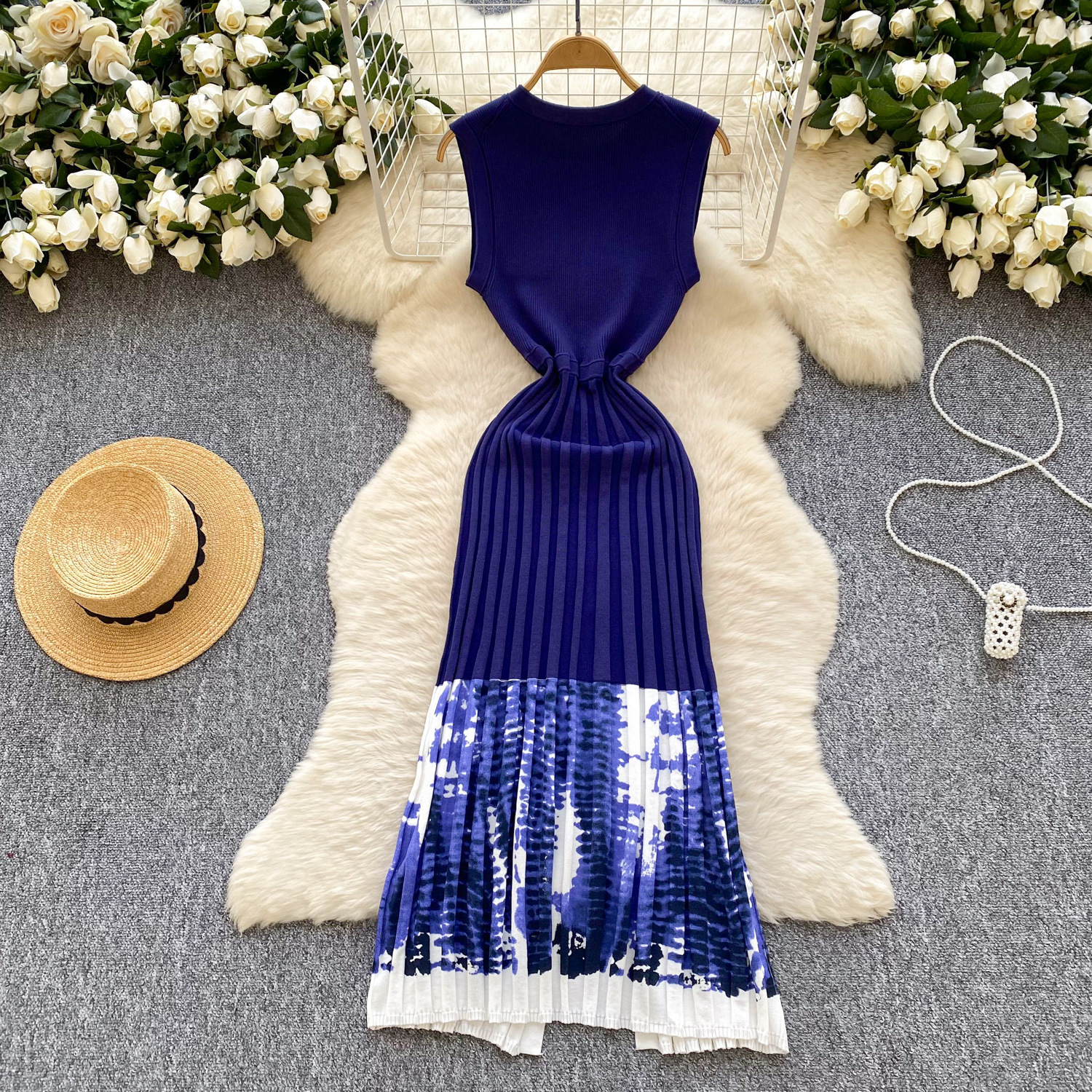 Women's Light Luxury Minimalist Sleeveless Knitted Long Dress Summer Splicing Single Breasted Design Elegant Unique_ecoleips.com