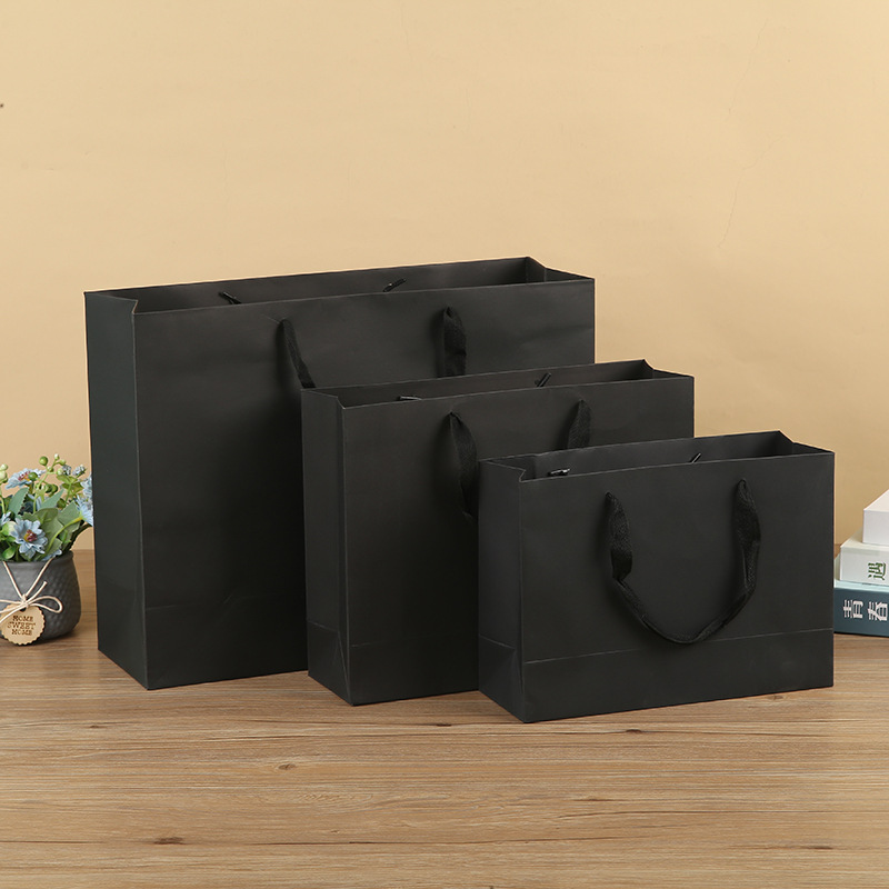 现货空白折叠黑色纸袋创意手提服装购物包装袋方底加厚礼品袋子