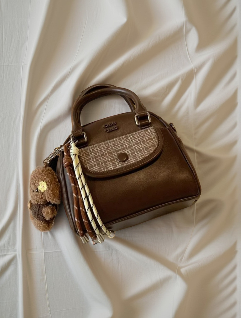 Southern Wind chio2nd Happy College Pillow Pack 2024 nuevo bolso de fuego súper pequeño bolso de otoño e invierno bolso de hombro único para mujeres