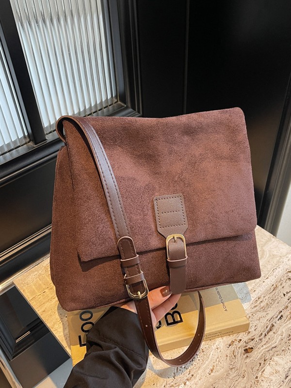 Retro Frosted Messenger Bag Women's Large Capacity 2025 New Autumn and Winter High-End Niche Commuter Crossbody Tote Bag