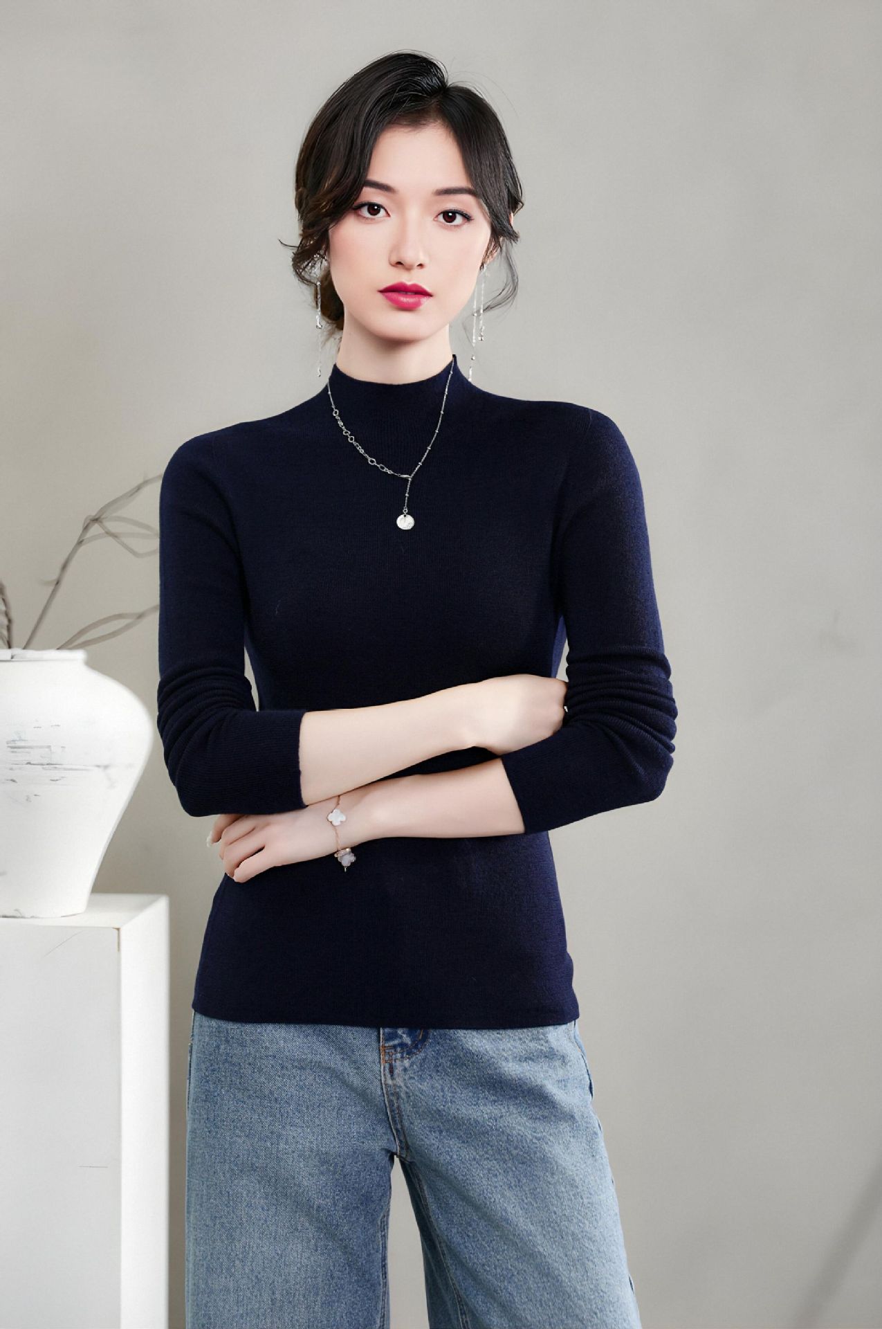 揚子糸ワンピース成形シームレスウールセーター女性のセータースリムハーフタートルネック 100% ウールニットボトリングシャツ