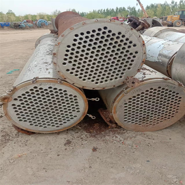 出售二手冷凝器 半不锈钢列管冷凝器316材质换热器现场试压九成新