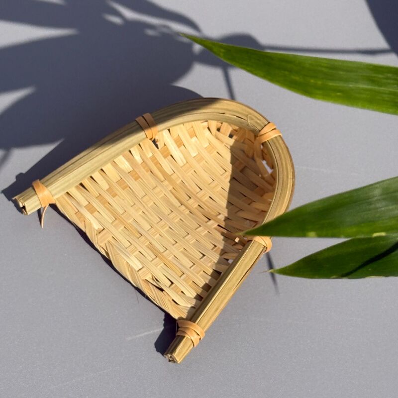 Bamboo Woven Dustpan Mini Sieve Bamboo Woven Crafts Rattan Woven Agricultural Dustpan Trendy Open-Top Small Hand-Woven Bamboo Woven Dustpan Mini Sieve Bamboo Woven Crafts Rattan Woven Agricultural Dustpan Trendy Open-Top Small Hand-Woven