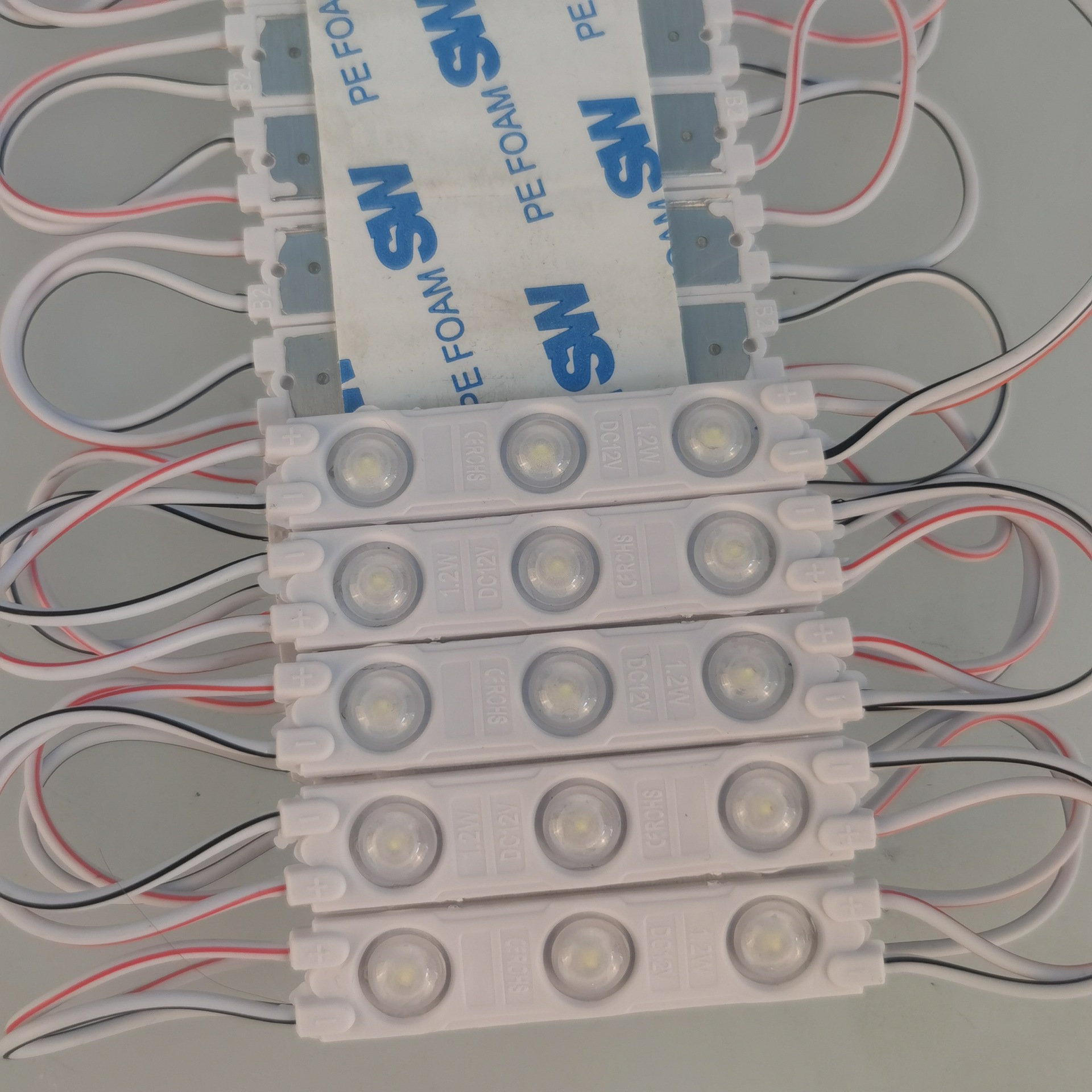 SMD surface mount module, ultra-bright, waterproof 1.2W LED advertising LED injection molding module, outdoor light source module, hot selling.