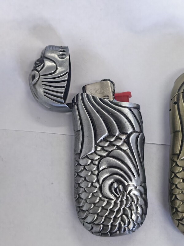 Dolphin-9058 Singapore Merlion Lighter Case with French Bic J5 Movement Patented Product