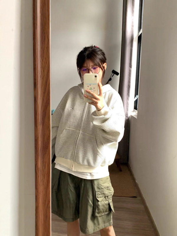 国潮牌杏色条纹连帽拉链外套女春秋新款学院风短款小个子开衫卫衣|undefined