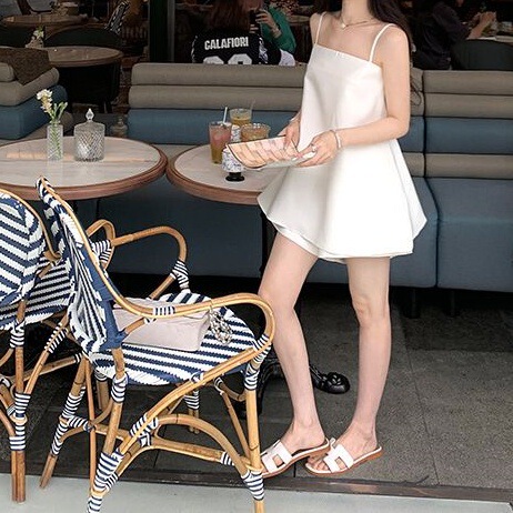 Fashionable elegant solid set
