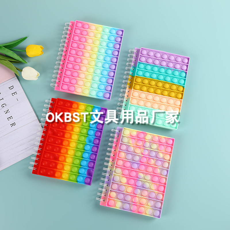Nueva A5 Rainbow Mouse Killer Pioneer Notebook actualización pluma descompresión juguete descompresión burbuja al por mayor