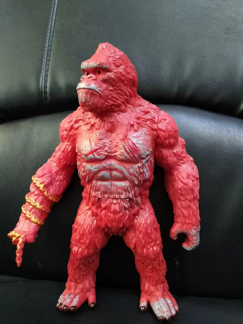 大型モンスタービニールソフトラバーウルトラマンモンスターおもちゃ男の子子供のおもちゃ夜市景勝地露店モンスター