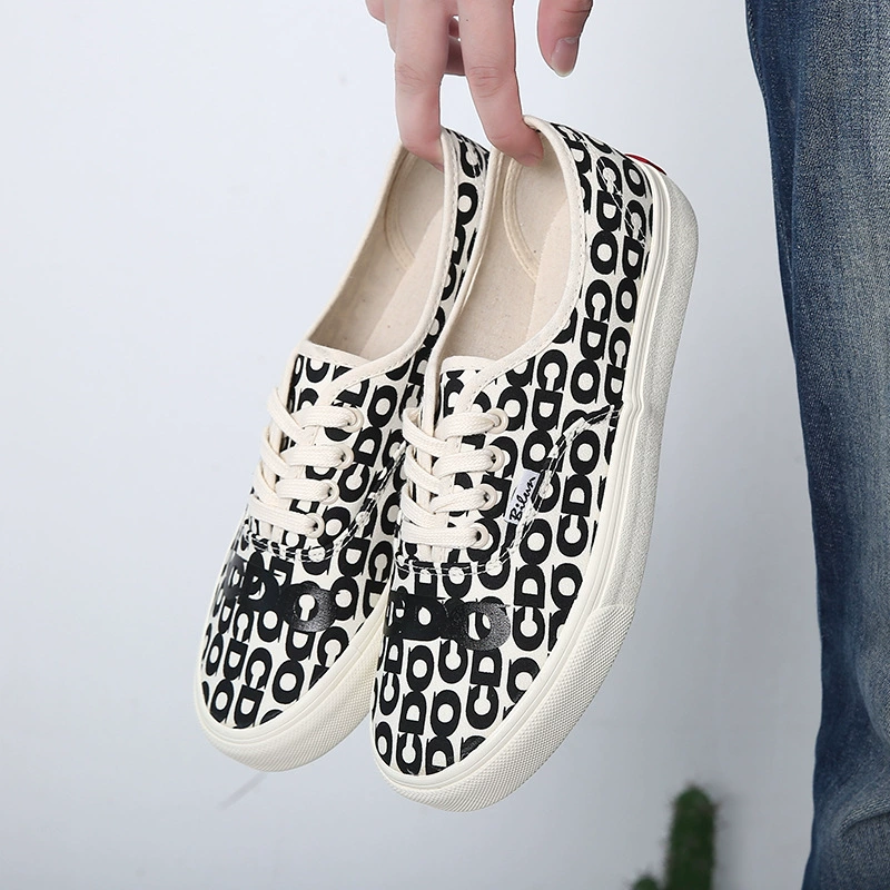 2024, весенняя парусиновая обувь ulzzang в корейском стиле для пар, повседневная обувь для скейтборда с буквенным принтом, студенческие универсальные кроссовки