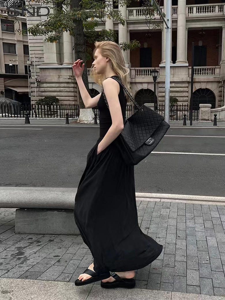 Minimalist Casual Temperament Sports Vest Dress 25 O1CN01gFYKYB1LIubVAJ6on !!2205037251277 0 cib