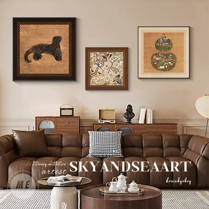 Medieval-Style Living Room Decorative Painting Set with a High-End Feel, American Retro Wall Art, Triptych Sofa Background Wall Hanging Painting Medieval-Style Living Room Decorative Painting Set with a High-End Feel, American Retro Wall Art, Triptych Sofa Background Wall Hanging Painting