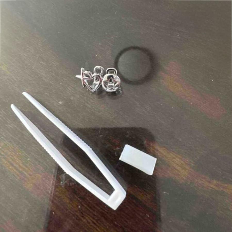 Unisex Gender Hip-Hop Star Heart Shape Brass Inlay Zircon Unisex Grillz