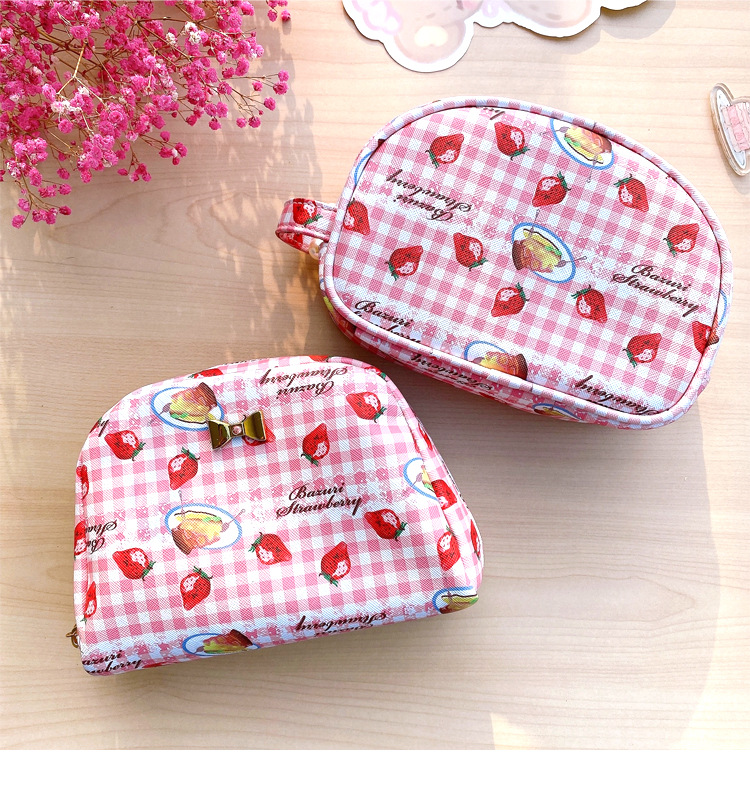 Mignon Dessin Animé Fruit Pvc Carré Sacs À Maquillage display picture 1