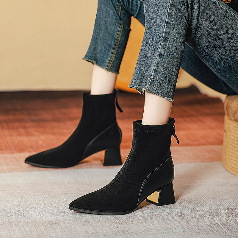Fashionable retro low boots pointed-toe English style