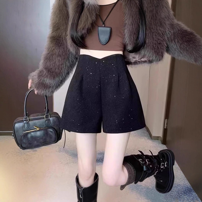 Sparkling Sequin Woolen Shorts for Women, Winter Fashion Elegant, Versatile Straight Hot Pants, A-Line Sexy Wide-Leg Boot Pants Sparkling Sequin Woolen Shorts for Women, Winter Fashion Elegant, Versatile Straight Hot Pants, A-Line Sexy Wide-Leg Boot Pants