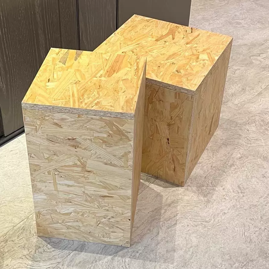 木质陈列箱欧松板木箱子包边处理OSB木箱 木制茶几木墩运输木包装