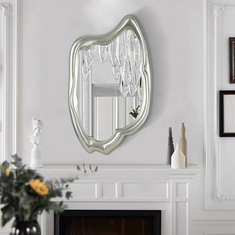 Nórdico barroco espejo decorativo en forma especial fondo dorado decoración de la pared sala de estar de arte colgante de pared espejo de baño de lujo Luz