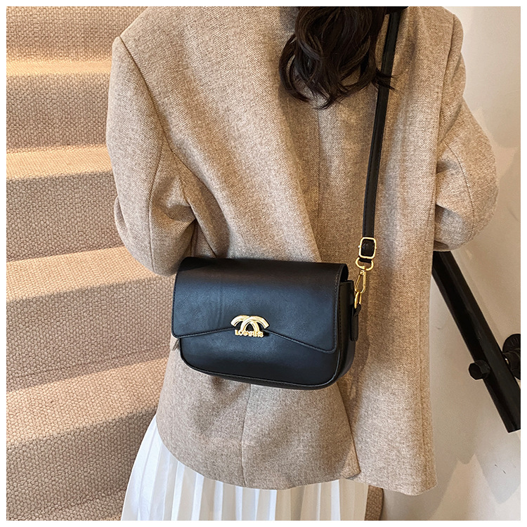 Fashionable and versatile small square bag, new autumn and winter style work and commuting bag, women's bag, simple single-shoulder bag, women's crossbody bag undefined