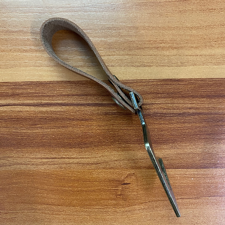 11金属闪电钩皮革挂钩.jpg