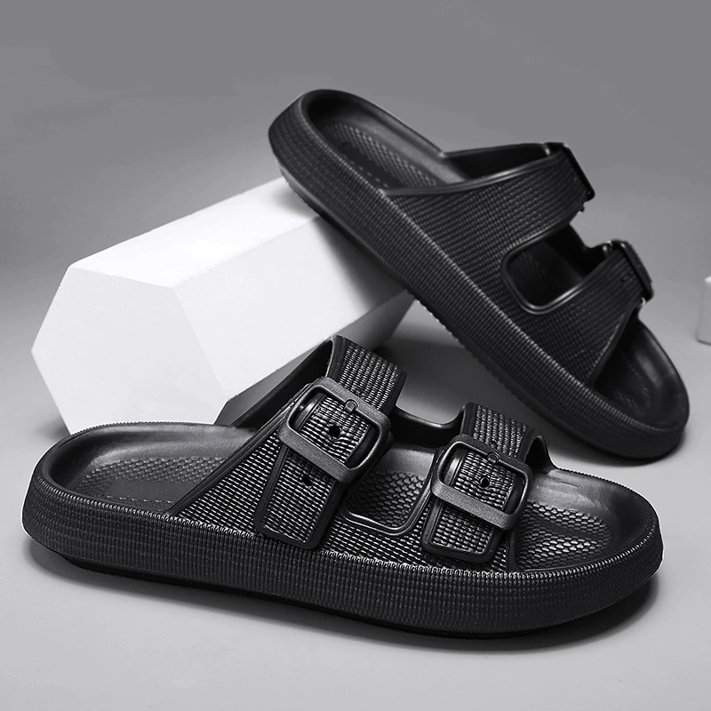 Носите мужские тапочки в помещении и на изнутри летом