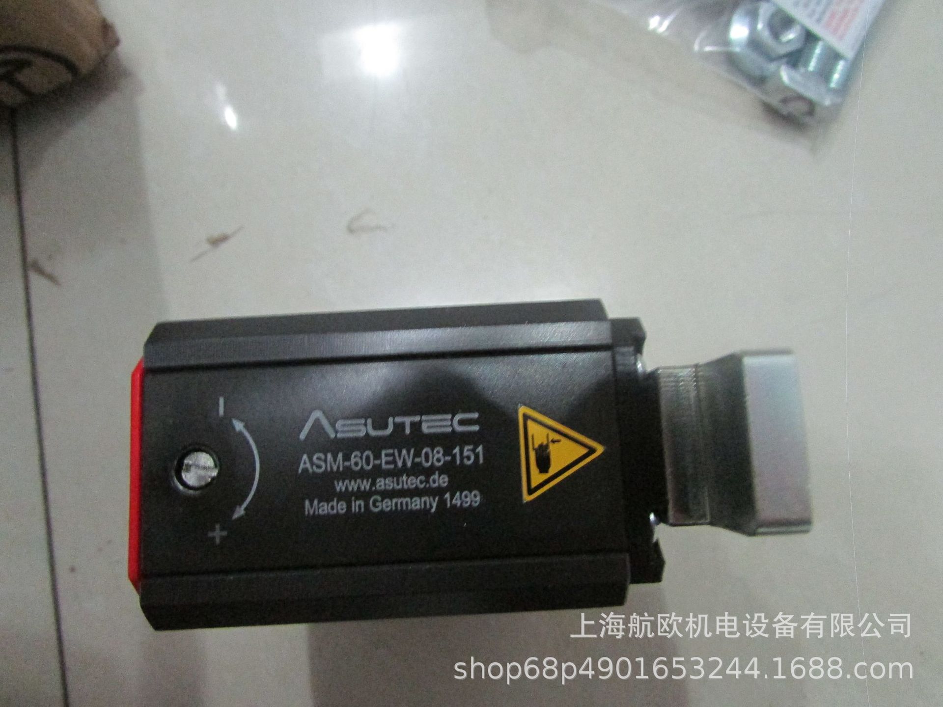 ASUTEC气缸ASM-1200-EW-15-042，ASM-60-EW-08-151，ASU-400-EW