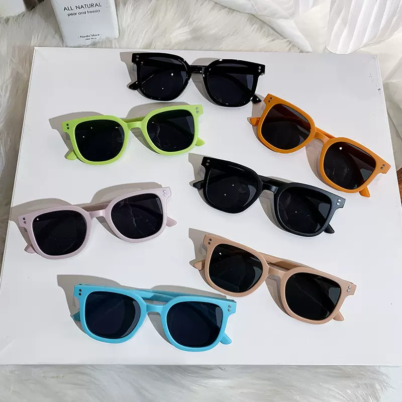 复古时尚方框儿童太阳镜防紫外线炫酷米钉两点小孩墨镜韩版遮阳镜