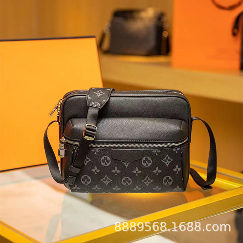 Direct Supply Cross-Border m Lv Men's and Women's Bags, Black Warrior Messenger Bag, Pillow Bag, Chain Bag, Box Bag, Hand-Held Briefcase