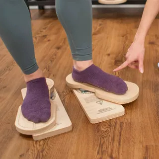 Pilates Wooden Foot Rotation Trainer Hip Measurement Device Hip Joint External Rotation Internal Rotation Measurement Recorder