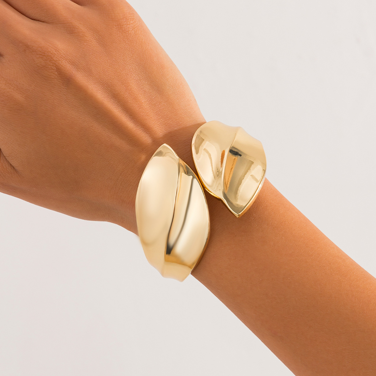 03 bracelet Gold 2627