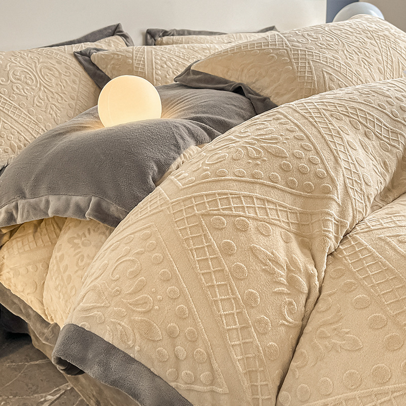 生放送で起爆した秋の冬には、彫刻ミルクのベルベットを厚くしてベッド用品のシーツをカバーしてベッドカバーをカバーしている