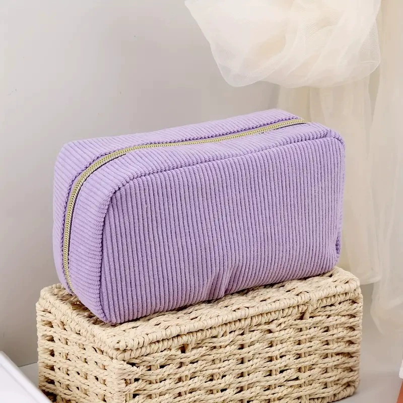 Лампа, портативная маленькая клатч-баг, косметич bag, чемодан bag, органайзер-сланька?