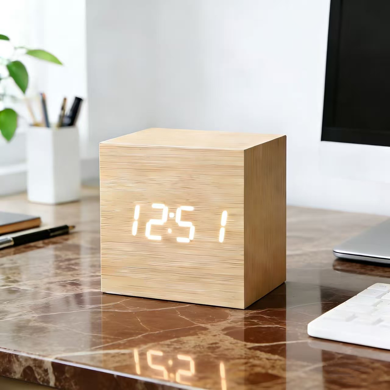 9013 lámpara blanca de bambú y madera - cuadrada