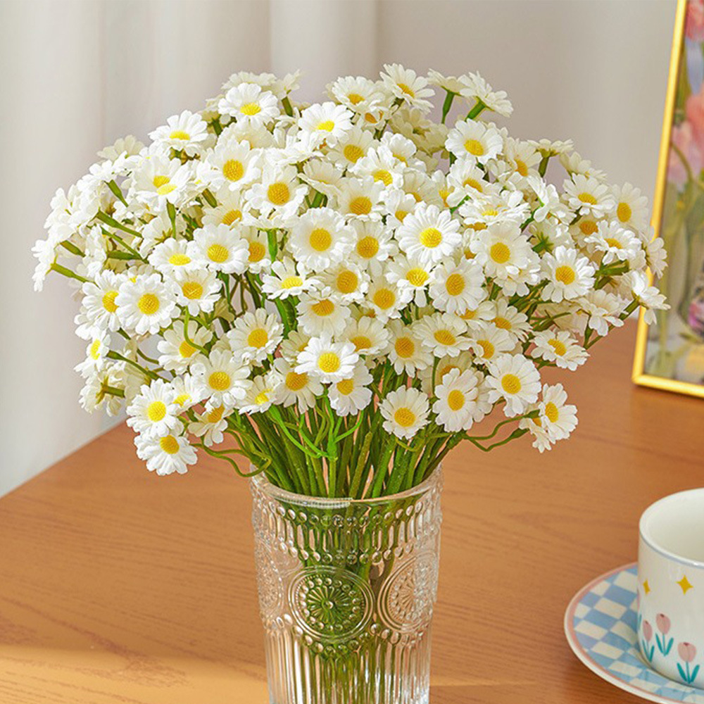 Daisies pequeñas flores de imitación decoración de mesa de estilo europeo manzanilla flor flor de seda al por mayor