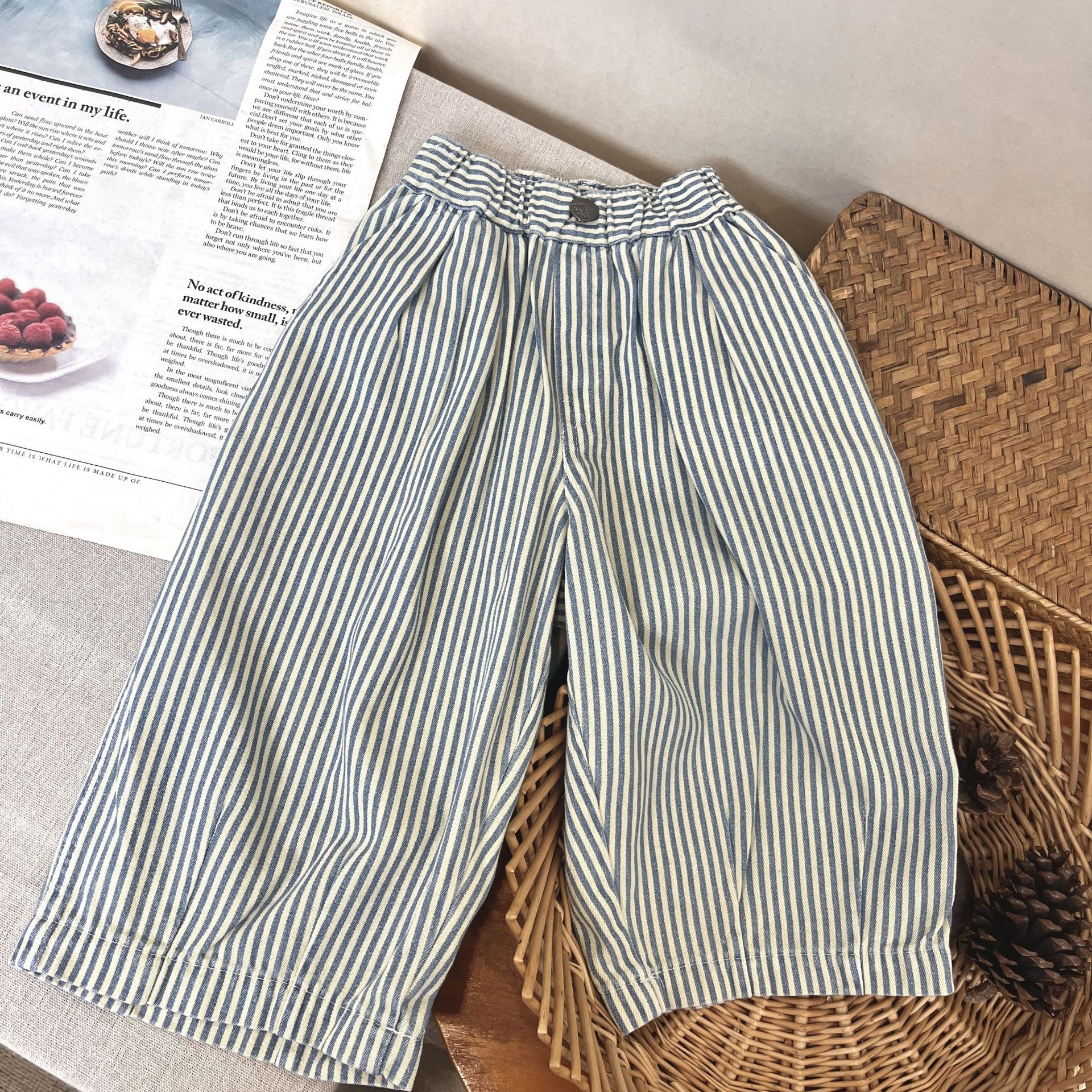 재고 [조커 필수] 2025 가을  일본유치원 클래식 외국식 조커 줄무늬 바지