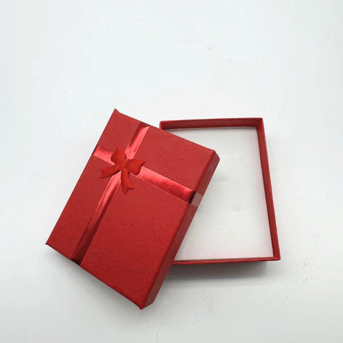 Manufacturer sells jewelry packaging boxes, jewelry boxes, pendant boxes, bracelets, rings, earrings, bracelets, necklaces, jewelry boxes now