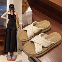 新款厚底交叉拖鞋女士休闲软底平底一字凉拖网红罗马风外穿拖鞋女