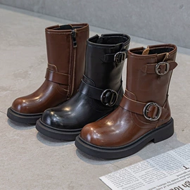 童皮靴;童运动鞋;童板鞋