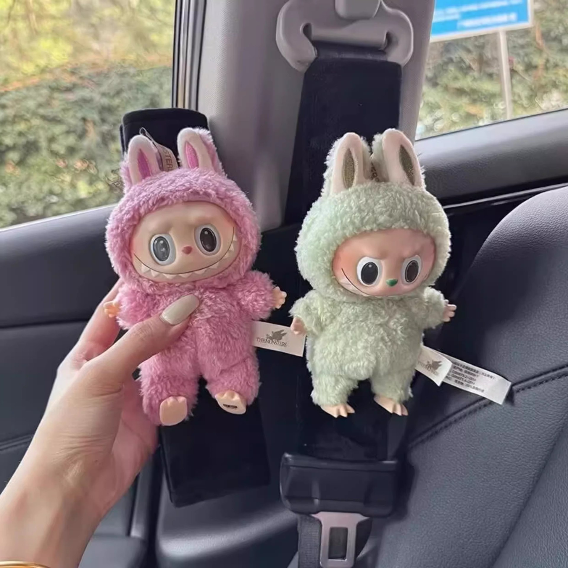 Car Seat Belt Shoulder Pads Protective Covers for a Couple, Creative, Cute, High-End Decorative Dolls