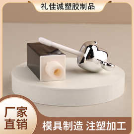 3毫升大牌爆款电镀银小熊盖方形唇釉管便携空装源头厂家批发包材