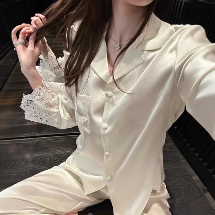 [Moonlight Manmiao] New Super Heavy-Duty Luxury High-Definition French Spring Long-Sleeved Acetic Acid Elegant Lace Home Clothes