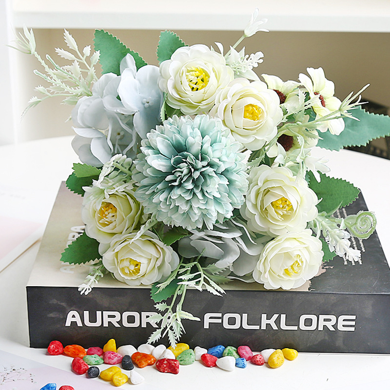 녹차와 장미의 조합