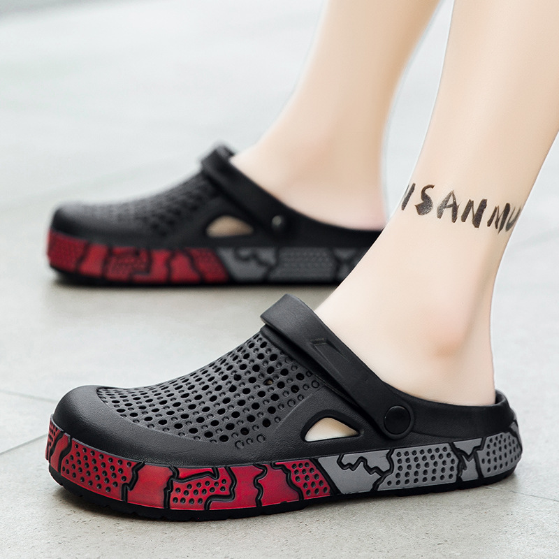 Men's Clogs for Aliexpress 2026 Summer Large Size Sandals with Closed-Toe Hollow Design and Thick Sole Beach Shoes Men's Clogs for Aliexpress 2026 Summer Large Size Sandals with Closed-Toe Hollow Design and Thick Sole Beach Shoes
