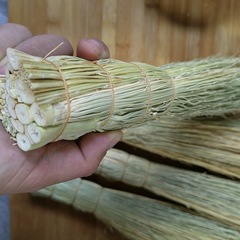 Golden Silk Sorghum Seedling Pot Scrubber, Gold Seedling Bowl Scrubber, Cooking Brush, Non-oil Sticking Kitchen Cleaning Brush, Handmade Wholesale, Street Vendor