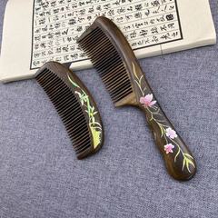 檀木櫛の手作りの絵の漆の工芸の櫛の歯の古風は歯の櫛を入れます。