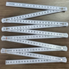 卷尺;狗狗牵引;其他匠作工具